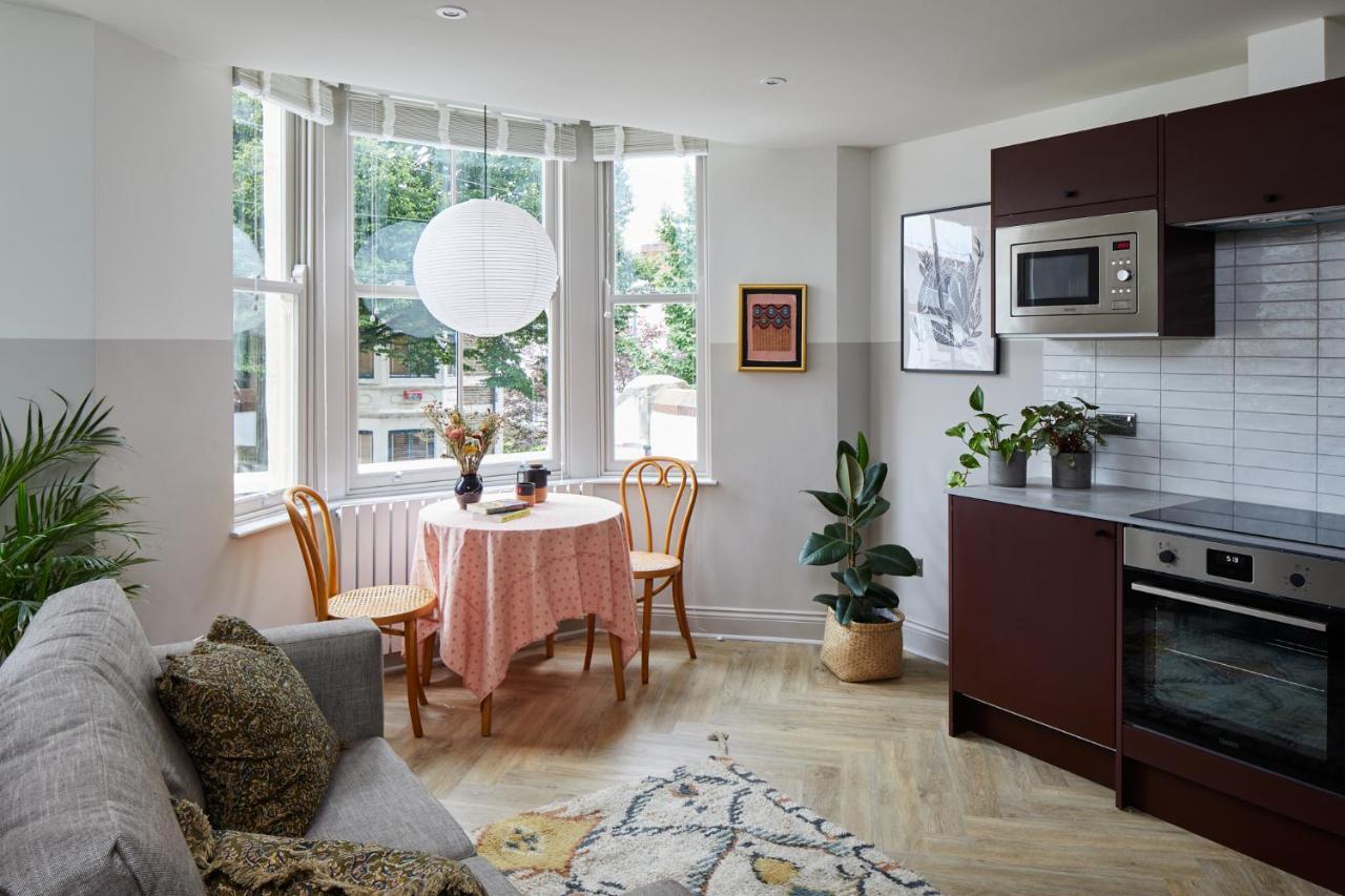 Pontcanna By Black Door Stays Кардифф Экстерьер фото